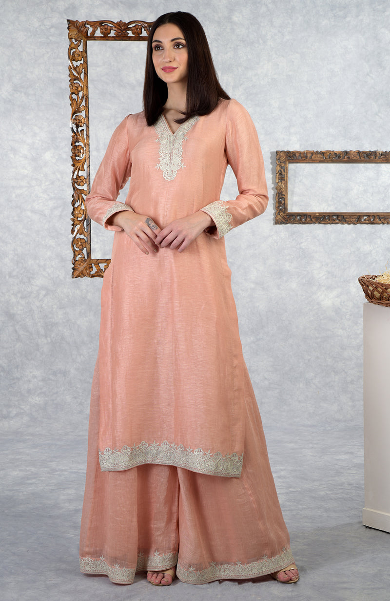 Pale Peach Kashmiri Tilla Embroidered Kurta Set