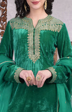 Rich Green Zardozi Hand Embroidered Kurta Set