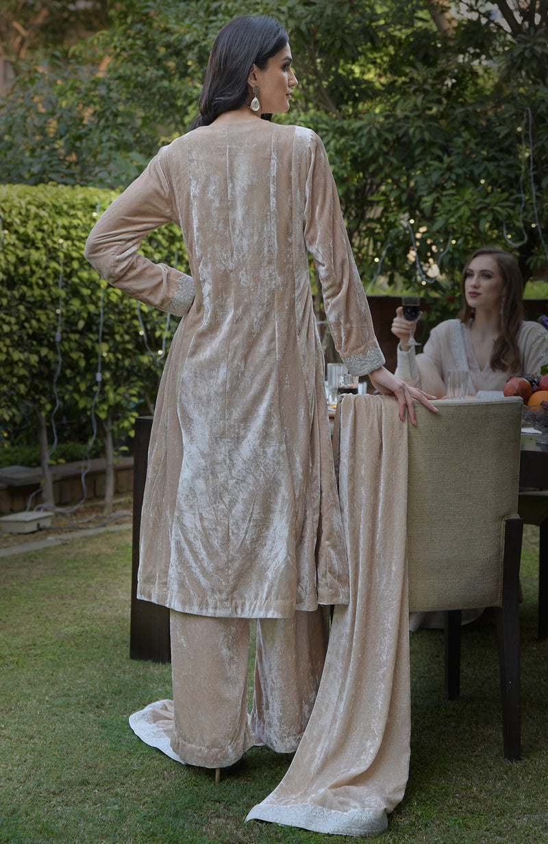 Fawn -Silver Kashmiri Tilla Embroidered Kalidar Kurta With Dupatta